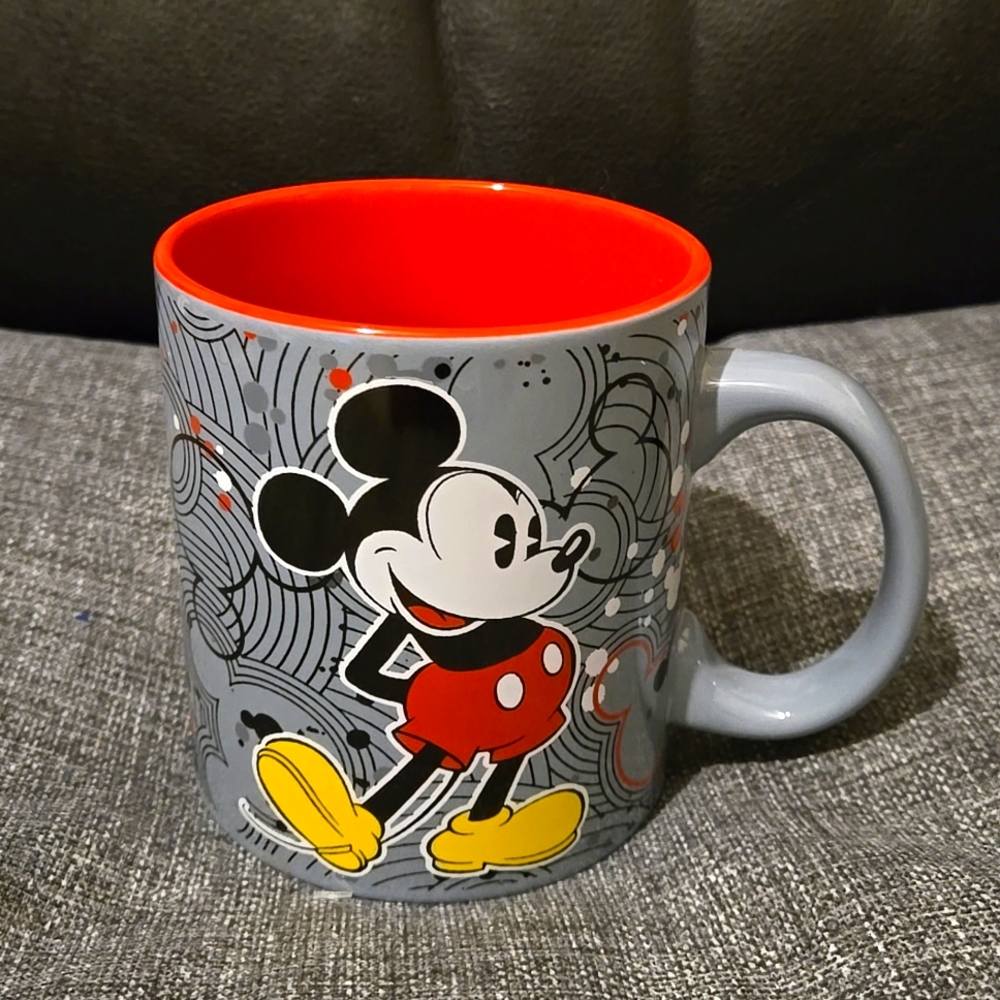 Mickey Mouse coffee Mug, NEW